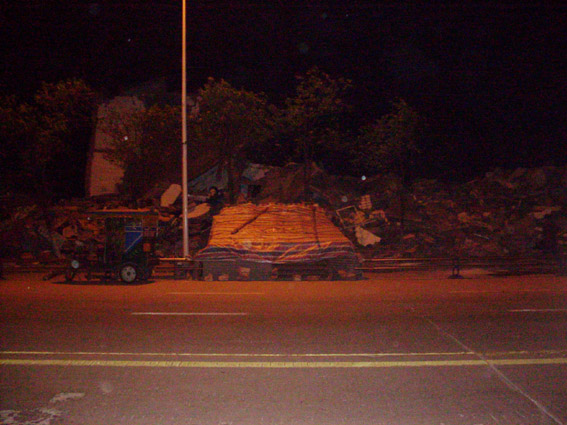 05.jpg