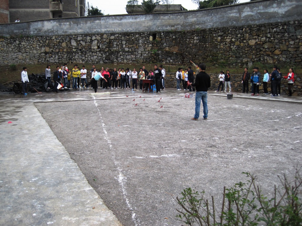050.JPG