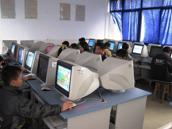 03.jpg