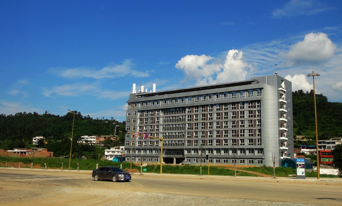 DSC08803_.jpg