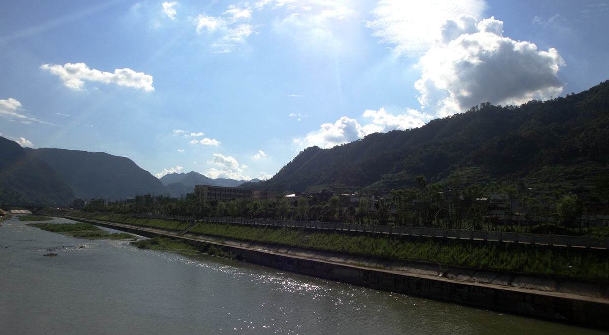 DSC08801__.jpg