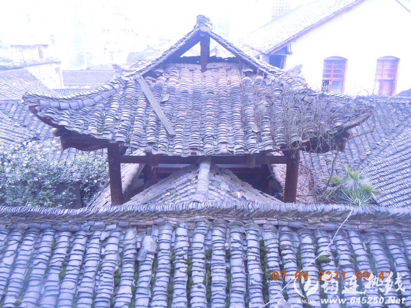 廨¥214930fb1911j1676kzirk.jpg
