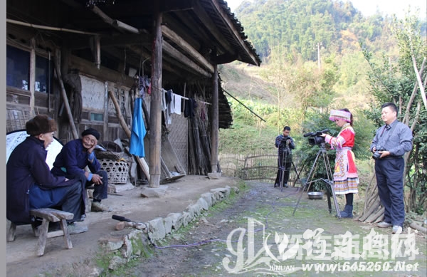 xinhua_sc_yibin20157161338504682886.jpg