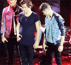 c07ba2a4946f4112975c95866c492f76.gif