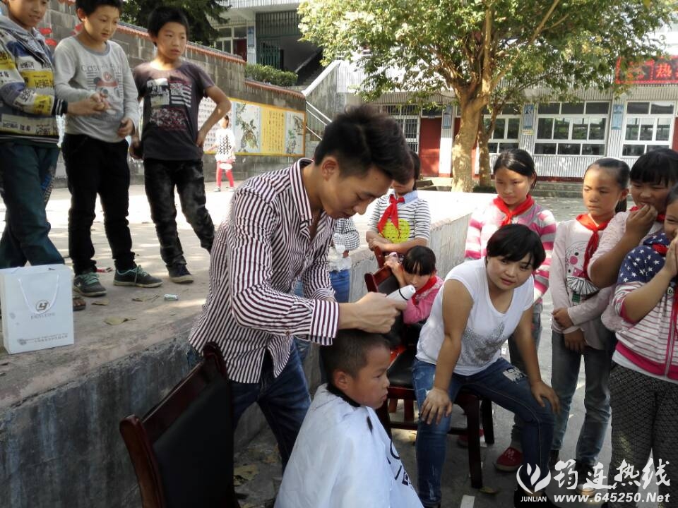 B817A52144EDCC12732CBCEC8DB90C13.jpg