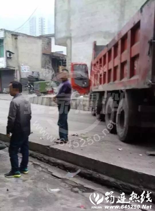 de4768eb339c10ab26928fafe0e2c60c.jpg