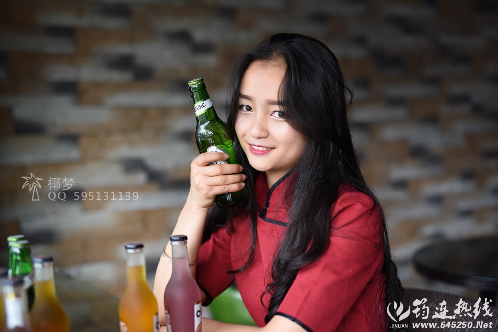 DSC_2215_.jpg