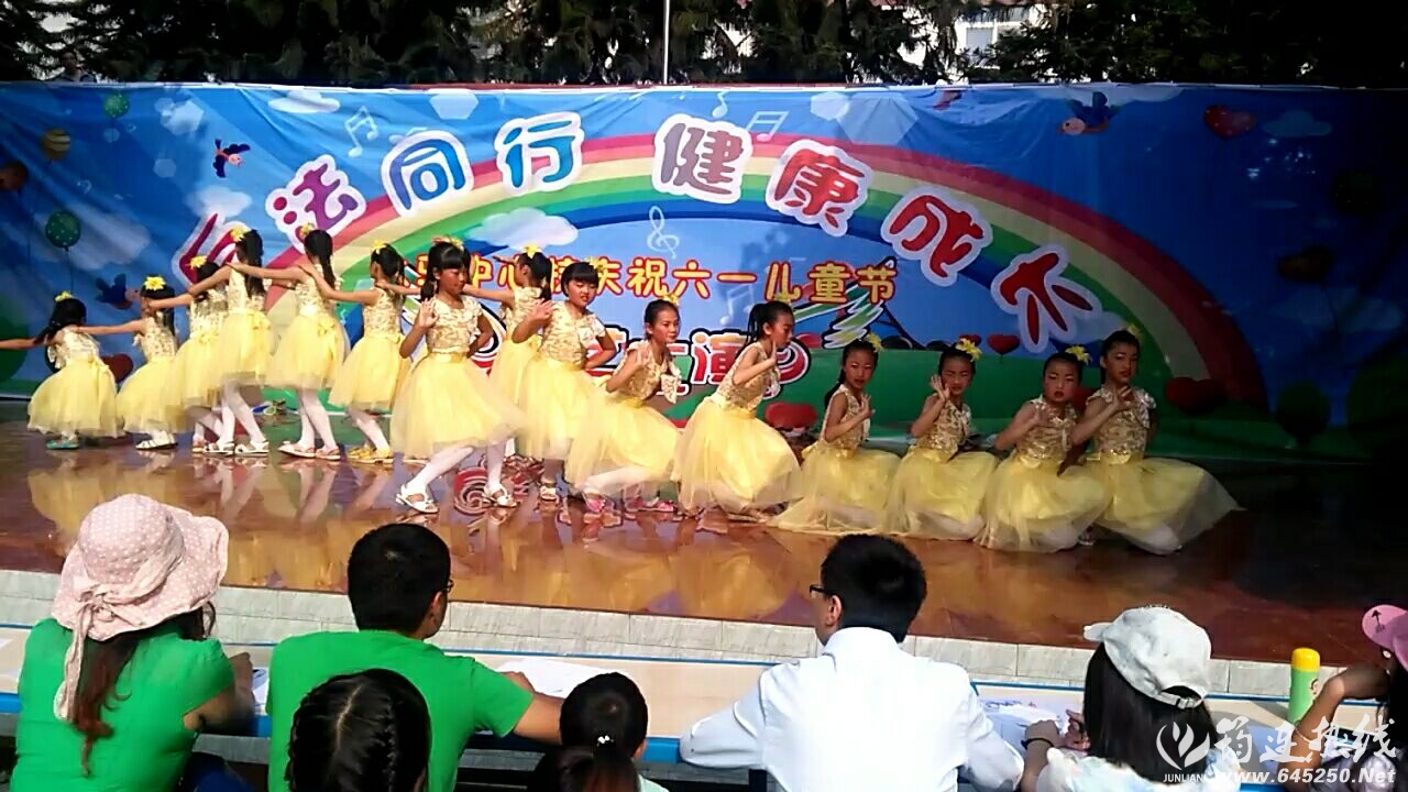 49C5B6090EBBAF4A66CC5553163C638B.jpg