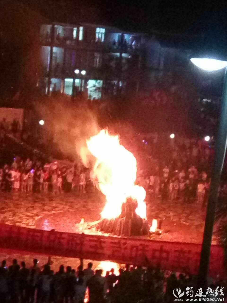 52.jpg