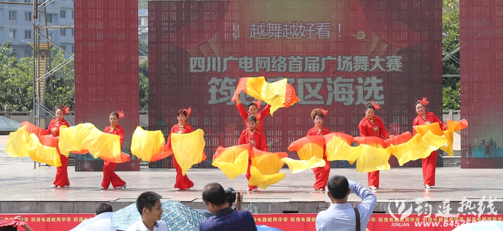 A06U1305__.jpg