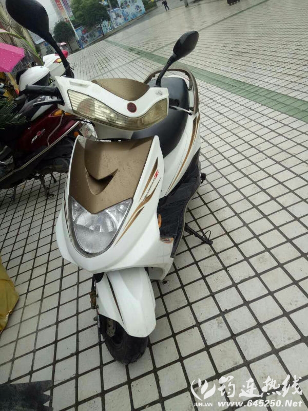 196db0687a0facc4.jpg