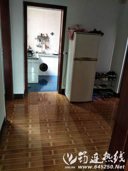 House_f31018b6-7e11-41bc-8045-2d3507005ed5_big.jpg